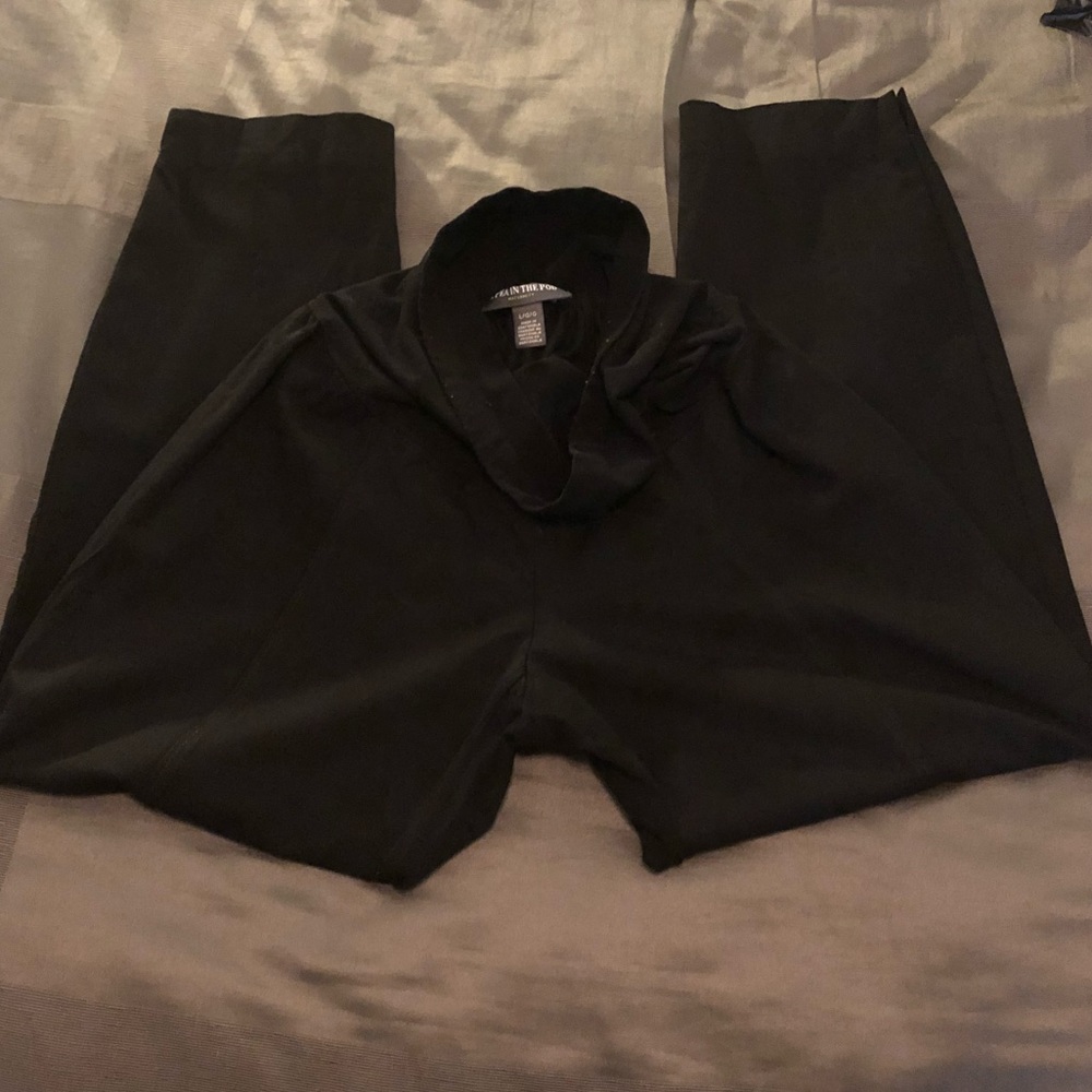 Pea in the Pod Capri Black Dress Pants